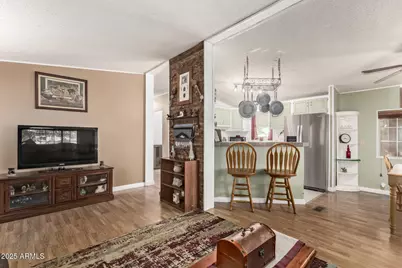 164 N Wickiup Road, Apache Junction, AZ 85119 - Photo 13