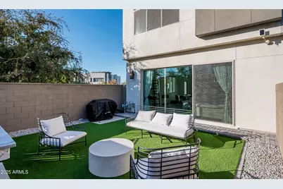 1933 W Kinfield Trail, Phoenix, AZ 85085 - Photo 15