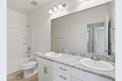 2251 S Osborn Lane, Gilbert, AZ 85295 - Photo 35