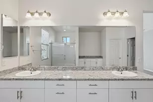 2251 S Osborn Ln, Gilbert, AZ 85295 - Photo 33