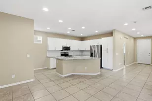 2251 S Osborn Ln, Gilbert, AZ 85295 - Photo 13