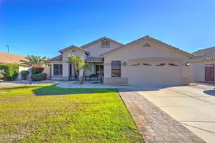 2155 S Quartz Ct, Gilbert, AZ 85295 - Photo 1