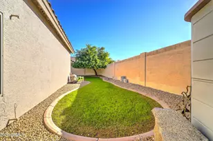 2155 S Quartz Ct, Gilbert, AZ 85295 - Photo 33