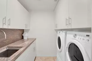 7127 E Rancho Vista Dr, Scottsdale, AZ 85251 - Photo 35