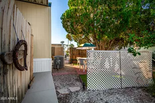 10540 E Apache Trail, Apache Junction, AZ 85120 - Photo 15