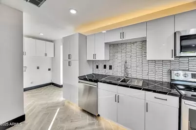 6017 W Colter Street, Glendale, AZ 85301 - Photo 13