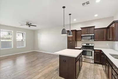 3010 N 37th Street #6, Phoenix, AZ 85018 - Photo 3