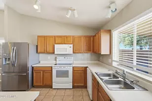 16150 N 138th Ln, Surprise, AZ 85374 - Photo 11