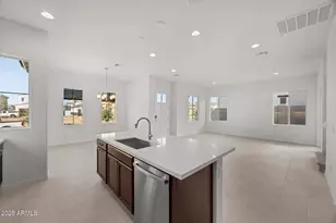 26429 N 22nd Dr, Phoenix, AZ 85085 - Photo 15