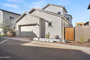 26429 N 22nd Dr, Phoenix, AZ 85085 - Photo 5