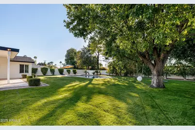 4826 N 34th Place, Phoenix, AZ 85018 - Photo 29