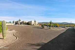 47316 N 10th Ave, New River, AZ 85087 - Photo 33