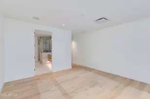 4849 N Camelback Rdg Dr, Scottsdale, AZ 85251 - Photo 25