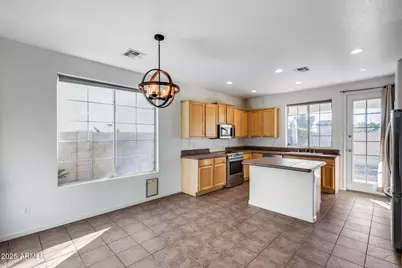 2085 E Hulet Place, Chandler, AZ 85225 - Photo 13