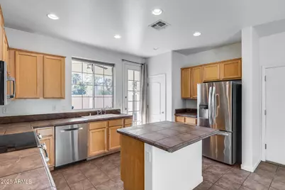 2085 E Hulet Place, Chandler, AZ 85225 - Photo 15