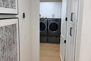 8989 N Gainey Center Dr, Scottsdale, AZ 85258 - Photo 39