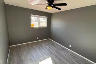 3626 N 37th St, Phoenix, AZ 85018 - Photo 11