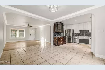 6121 N 17th Avenue, Phoenix, AZ 85015 - Photo 11