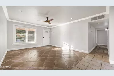 6121 N 17th Avenue, Phoenix, AZ 85015 - Photo 5