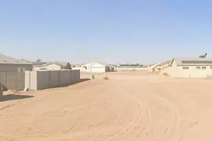 8518 W Tinajas Dr, Arizona City, AZ 85123 - Photo 1