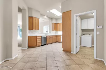 545 E Krista Way, Tempe, AZ 85284 - Photo 15