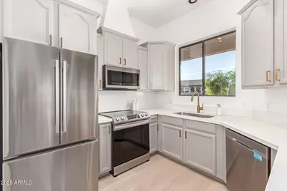 7027 N Scottsdale Road #224, Paradise Valley, AZ 85253 - Photo 17