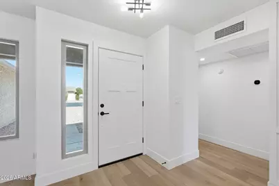 940 S 78th Place, Mesa, AZ 85208 - Photo 5