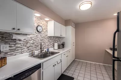 4630 N 68th Street #231, Scottsdale, AZ 85251 - Photo 9