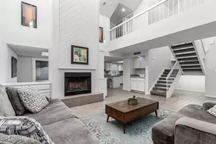 6509 N 10th Pl, Phoenix, AZ 85014 - Photo 1