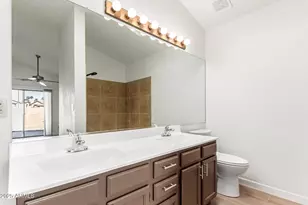 768 S Martinique Dr, Gilbert, AZ 85233 - Photo 17