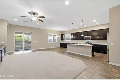 10332 W Buckhorn Trail, Peoria, AZ 85383 - Photo 17