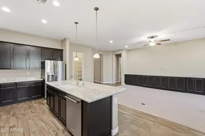 10332 W Buckhorn Trail, Peoria, AZ 85383 - Photo 19