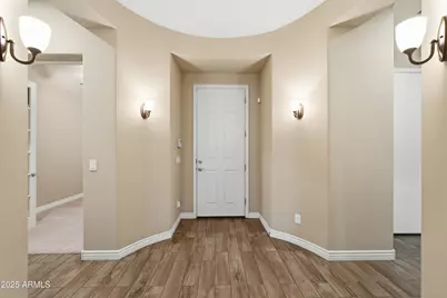 10332 W Buckhorn Trail, Peoria, AZ 85383 - Photo 15