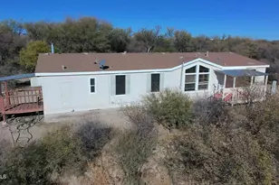 1924 E Blackberry Ln, Huachuca City, AZ 85616 - Photo 3