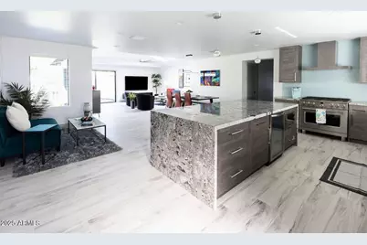 4626 N 75th Street, Scottsdale, AZ 85251 - Photo 1