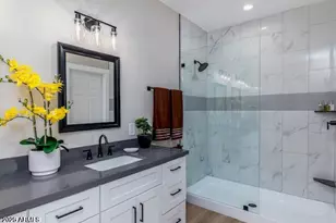 3832 E Monterey Wy, Phoenix, AZ 85018 - Photo 11