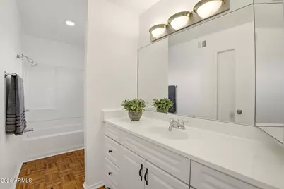 8502 N Central Avenue #5, Phoenix, AZ 85020 - Photo 9
