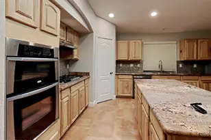 21664 N Dietz Dr, Maricopa, AZ 85138 - Photo 5