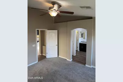 4136 S 249th Drive, Buckeye, AZ 85326 - Photo 9