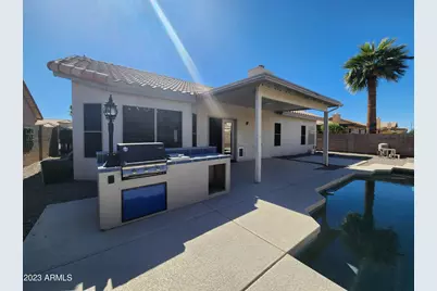 11532 W Clover Way, Avondale, AZ 85392 - Photo 7