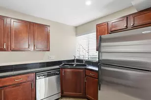 10055 E Mountainview Lake Dr, Scottsdale, AZ 85258 - Photo 7