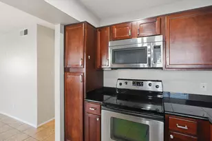 10055 E Mountainview Lake Dr, Scottsdale, AZ 85258 - Photo 9