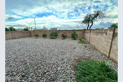 14443 N 147th Drive, Surprise, AZ 85379 - Photo 17