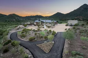 5201 E Rockaway Hills Dr, Cave Creek, AZ 85331 - Photo 5