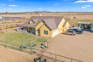 242 S Bethany Pl, Casa Grande, AZ 85194 - Photo 3