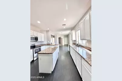 16511 W Tether Trail, Surprise, AZ 85387 - Photo 37