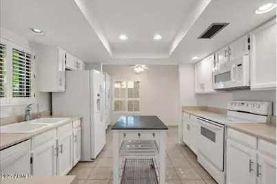 5142 N 79th Place, Scottsdale, AZ 85250 - Photo 13