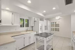 5142 N 79th Pl, Scottsdale, AZ 85250 - Photo 15