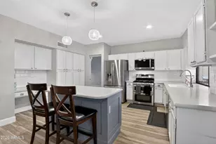 1202 W Iris Dr, Gilbert, AZ 85233 - Photo 3