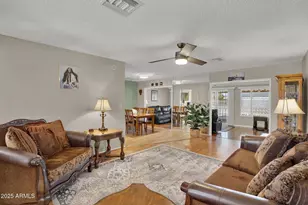 13812 N Kaanapali Dr, Sun City, AZ 85351 - Photo 7